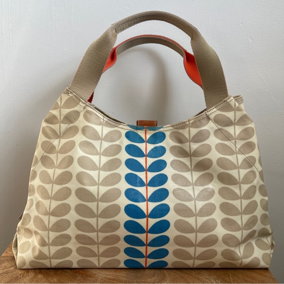 Orla Kiely Bags Orla Kiely Large Multi Stem Shoulder Bag Cream And